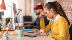 How to Help Staff Work Effectively When They're Under a Deadline